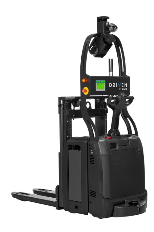 Stacker Driven by Balyo